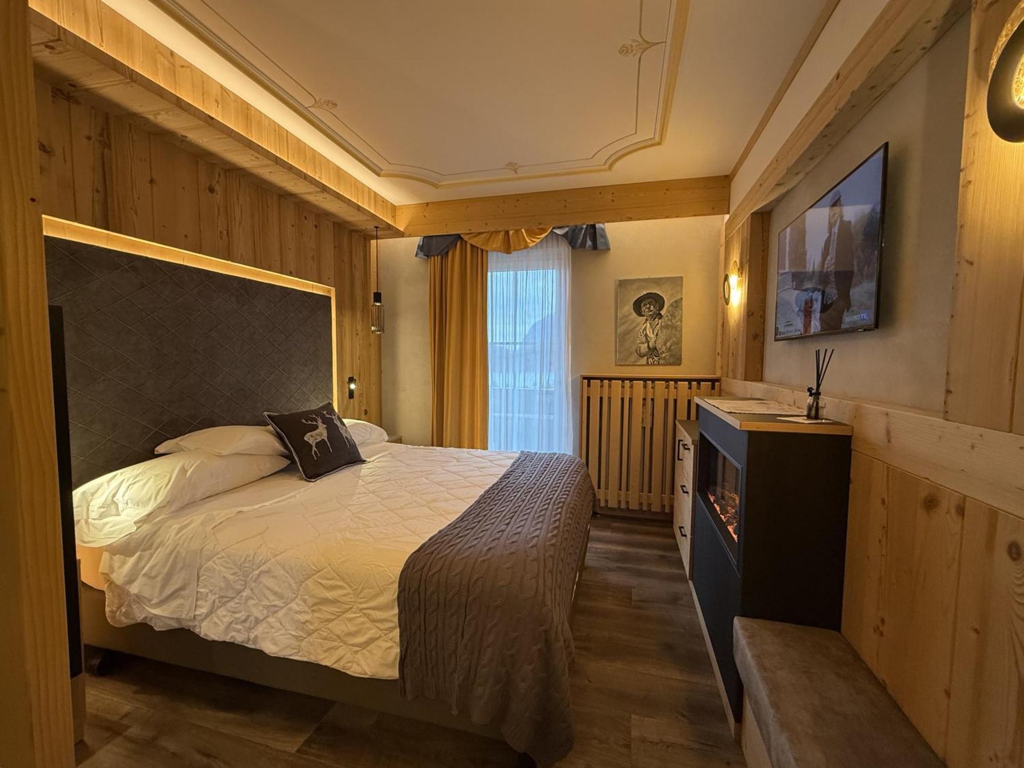 Alexander Hotel Alpine Wellness Dolomites Molveno Exteriér fotografie